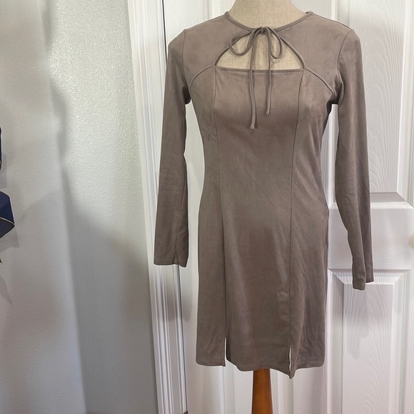 Kendall & Kylie dress mini gray body con faux suede cut out women’s size small S - Picture 2 of 10